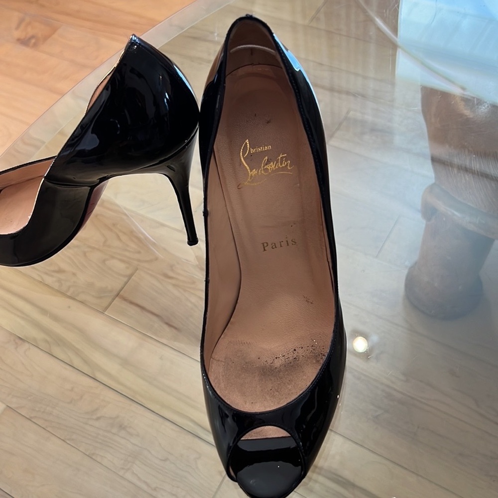 Black Patent Leather Christian Louboutin Peep Toe Stiletto - Size 40 - Picture 2 of 10